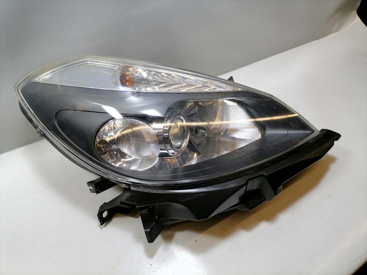 Renault Clio III original Scheinwerfer rechts 8200261610 Halogen BJ05
